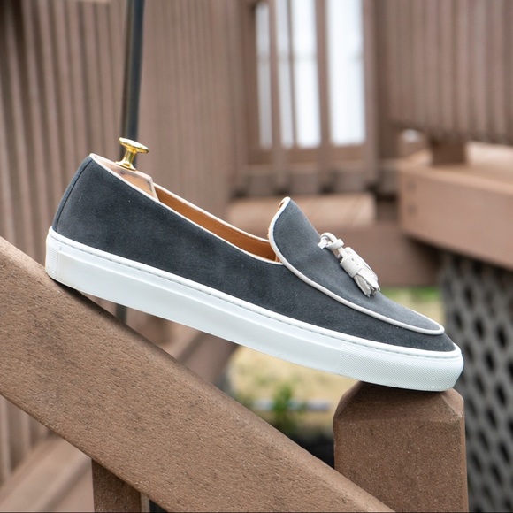 LAST PAIR - NWT KFG Tassel Sneakers - Picture 4 of 6